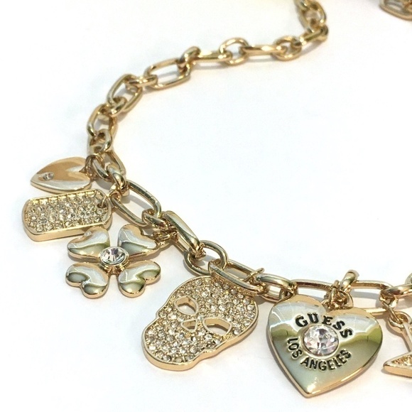 𝅺3/$29! Guess Necklace Skull, Shamrock, Stars - Picture 5 of 7